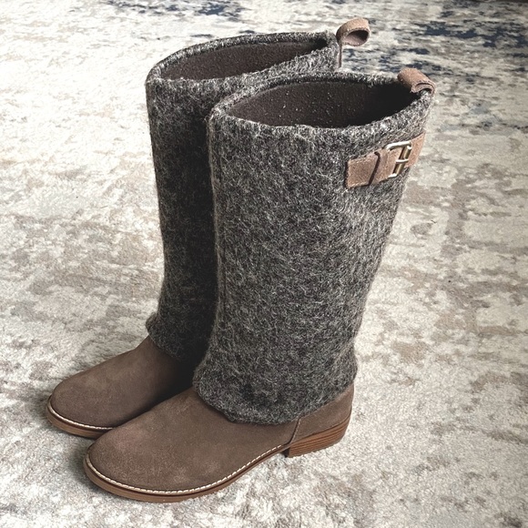 Lord & Taylor Design Lab Suede Boots - Picture 3 of 7